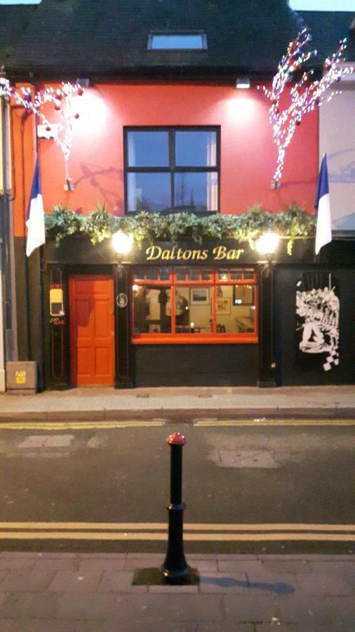 Daltons Bar Lägenhet Kinsale Exteriör bild